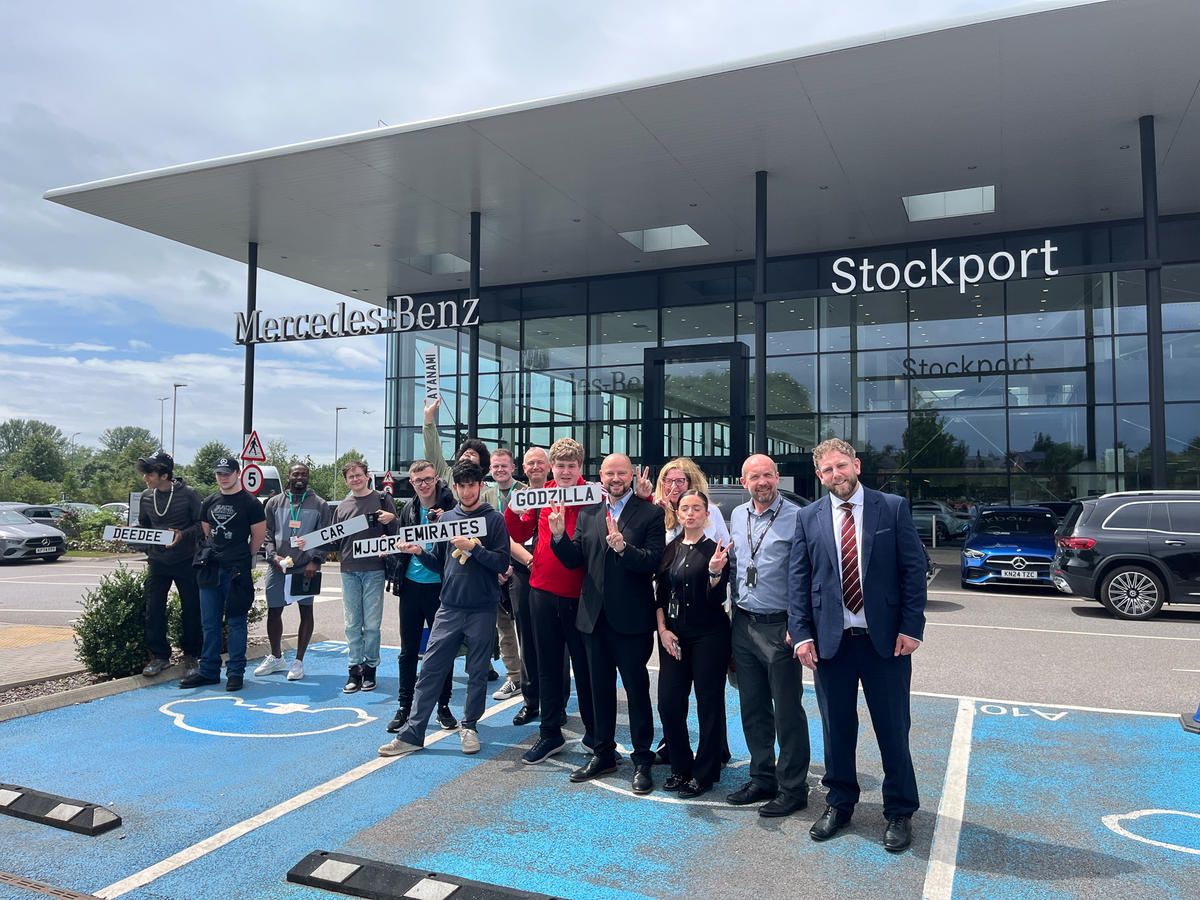 Mercedes-Benz LSH Auto work experience day gets students excited about working in the automobile industry